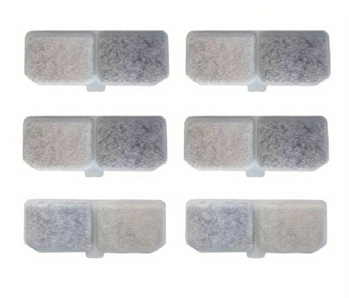 Fontaine eau chat six filtres sur fond blanc